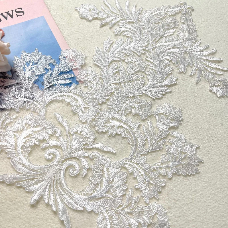 YG-7388 Lace applique